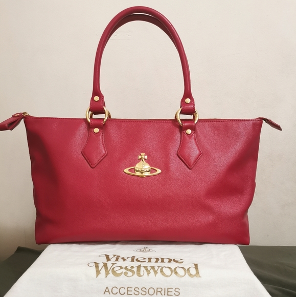 Vivienne Westwood Handbags - Authentic Vivienne Westwood shoulder bag (pls read description carefully)